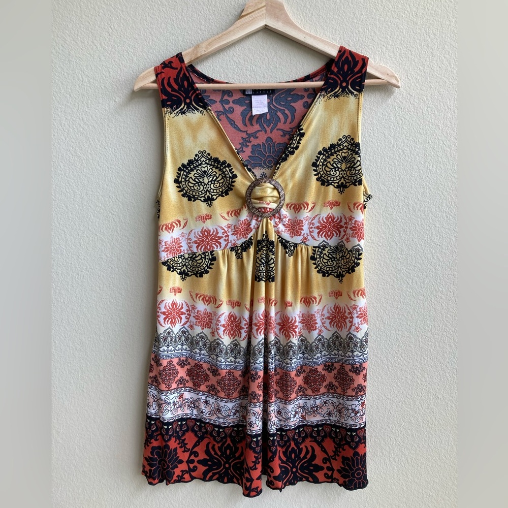 Carole Little Women’s Sleeveless Top